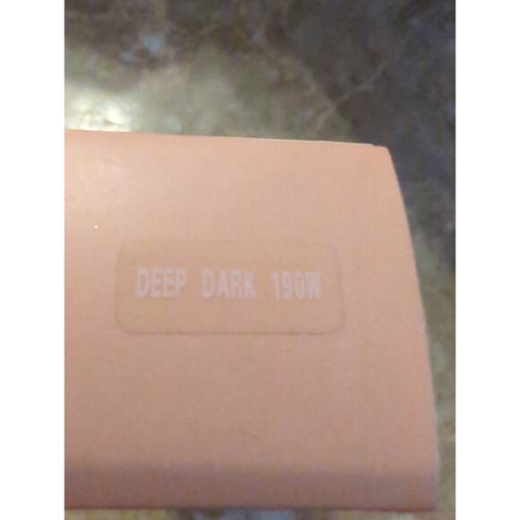 ColourPop Pretty Fresh Hyaluronic Acid Hydrating Foundation Deep Dark 190W NIB - Picture 4 of 4